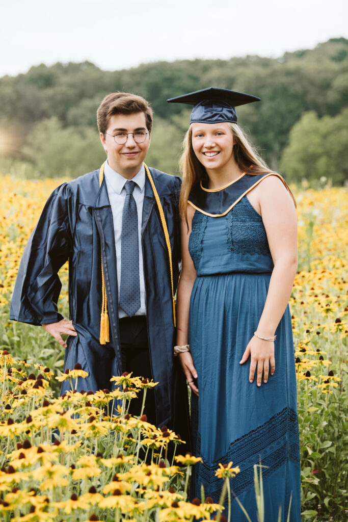 cap and gown senior photos, Pittsburgh