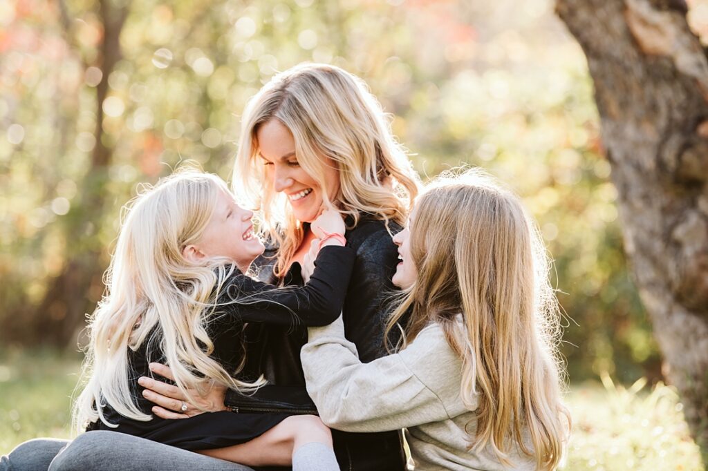 picture of a mother and daughters