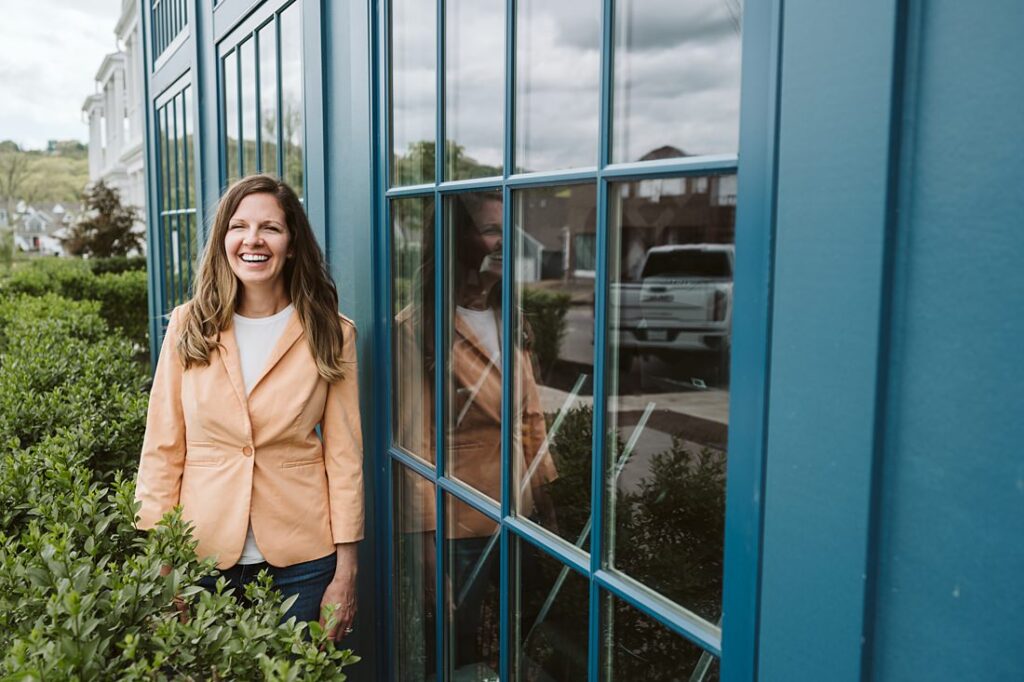 Personal branding portrait of a health coach working outside Salud