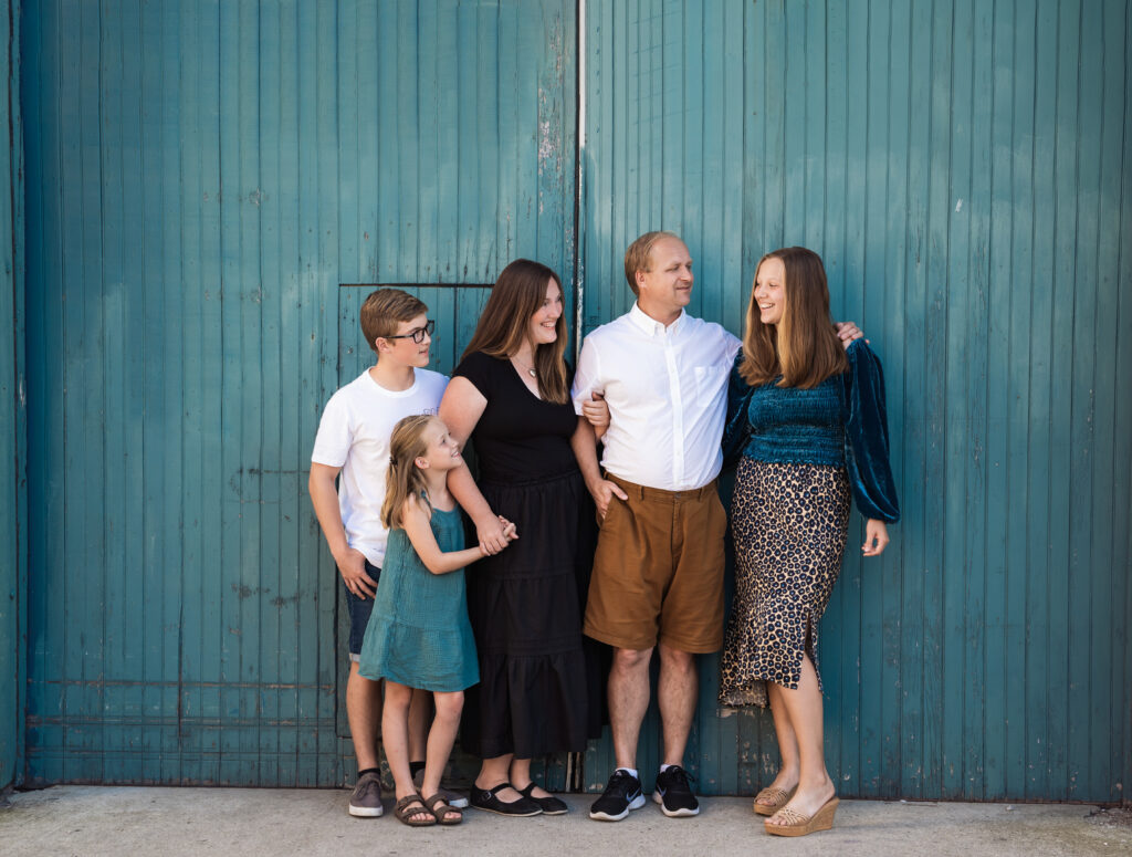 Mares Family photographed in Wheaton, IL