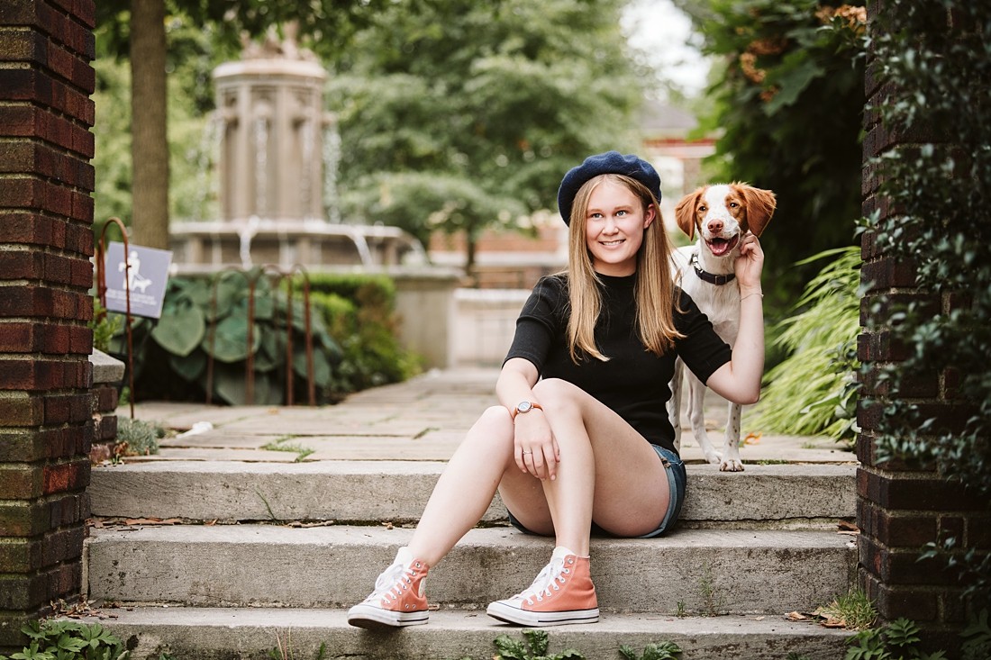 Read more about the article Including Your Dog in Your Senior Photos