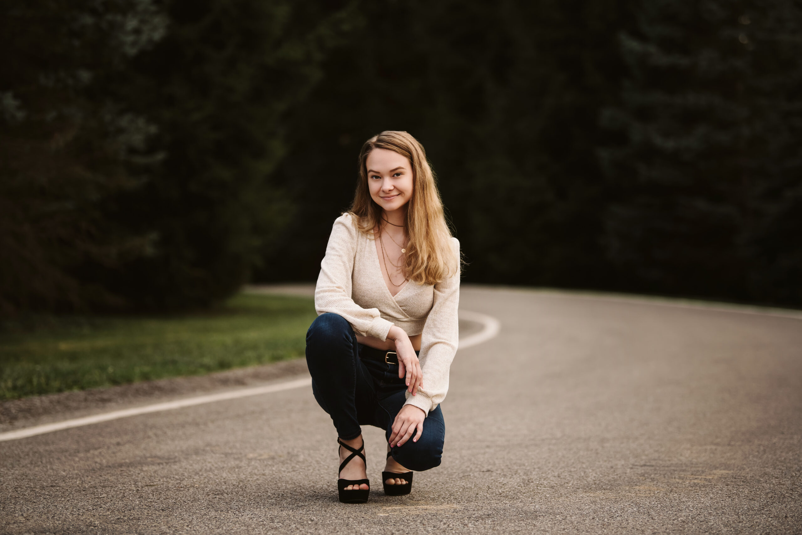 Read more about the article Senior Pictures Feature – Pittsburgh Senior Photographer