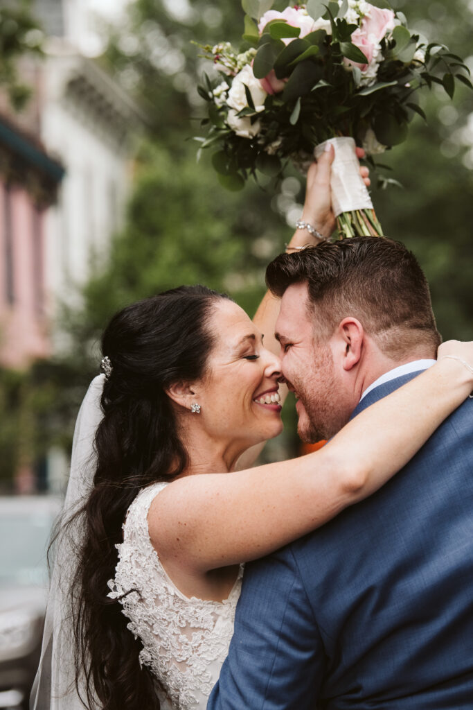 wedding couple portrait in downtown Pittsburgh, PA