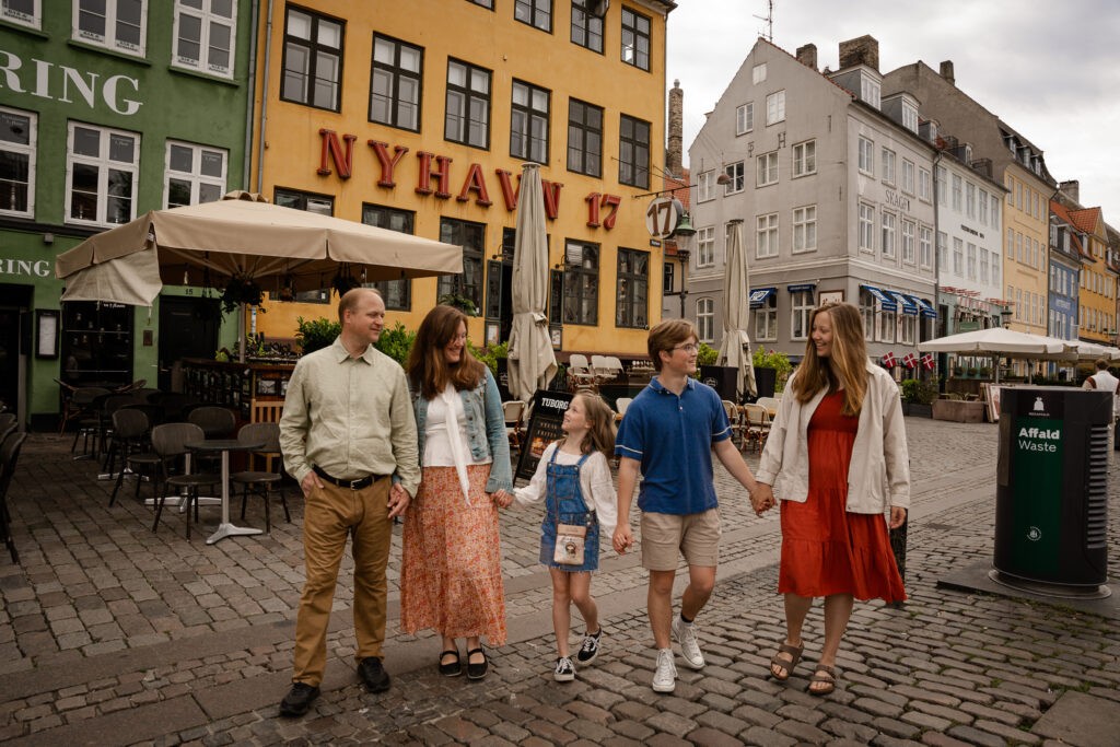 mares family in Copenhagen. photo by big wig photography