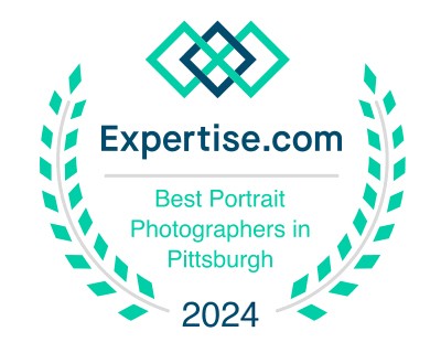 best portrait photographers in Pittsburgh, Laura Mares Photography 2024