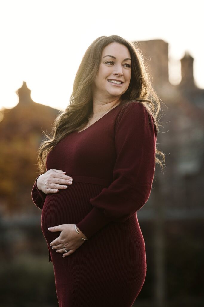 maternity portrait in Pittsburgh's Mellon Park
