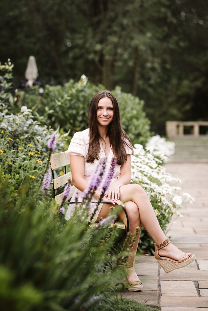 senior portrait in Pittsburgh's Mellon Park