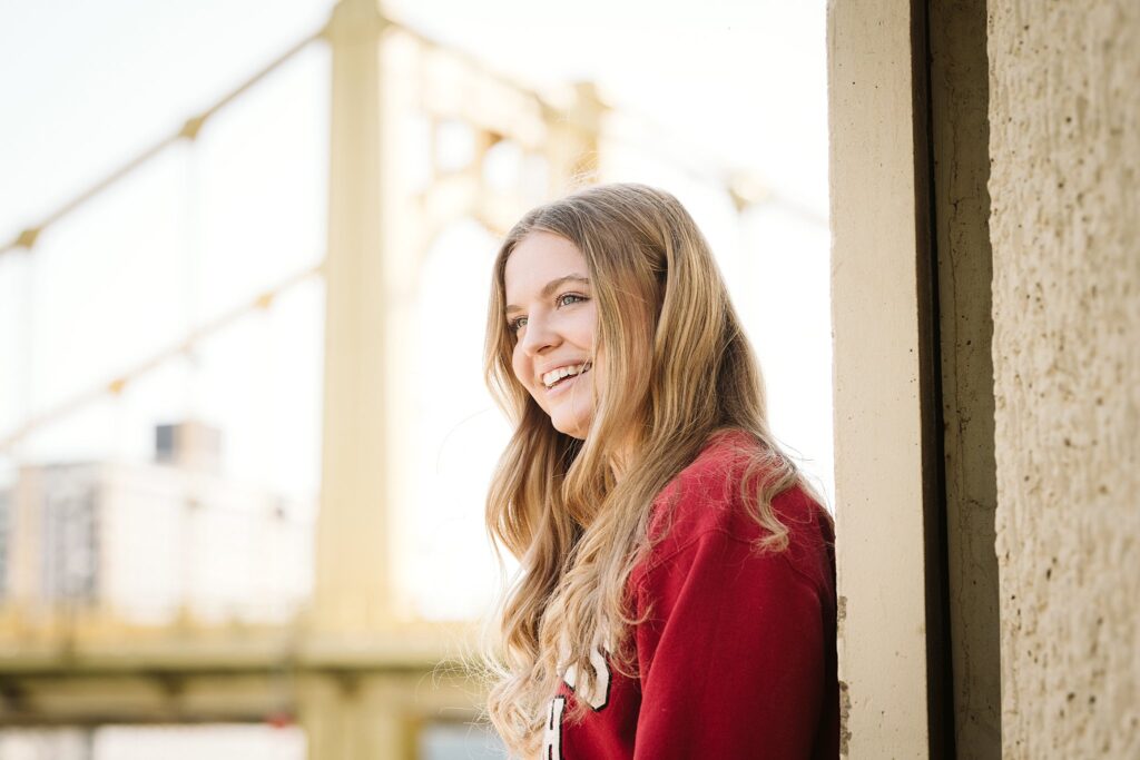 senior portrait of basketball player in Pittsburgh