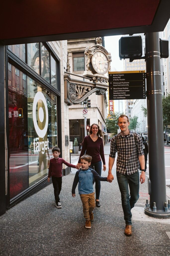 family walking together, lifestyle photoshoot, Pittsburgh, PA