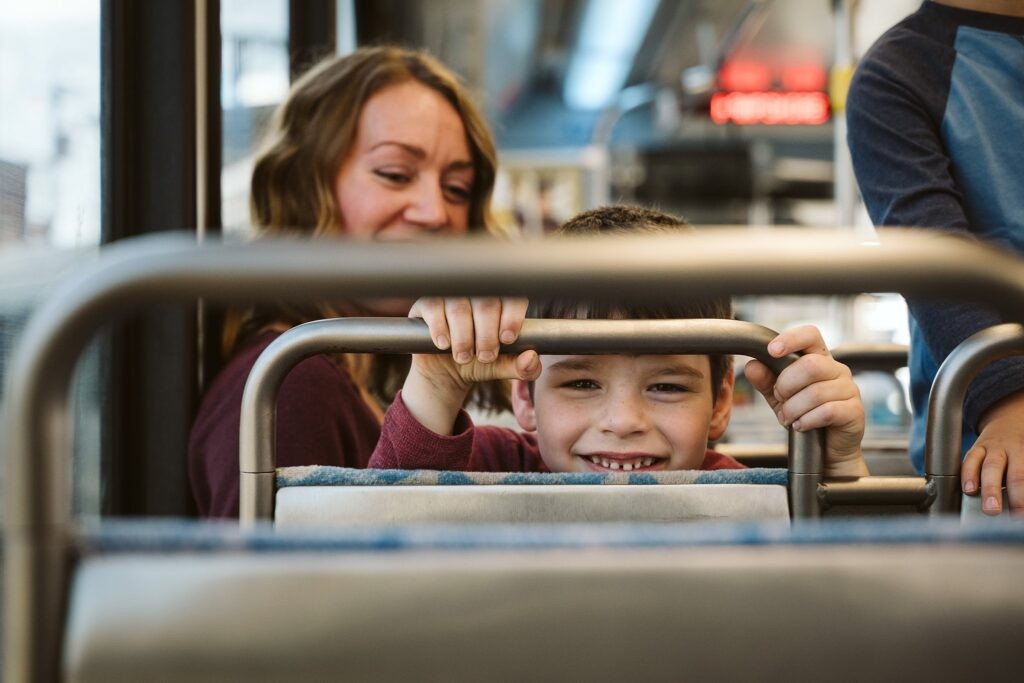 family on trolley, lifestyle photoshoot, Pittsburgh, PA