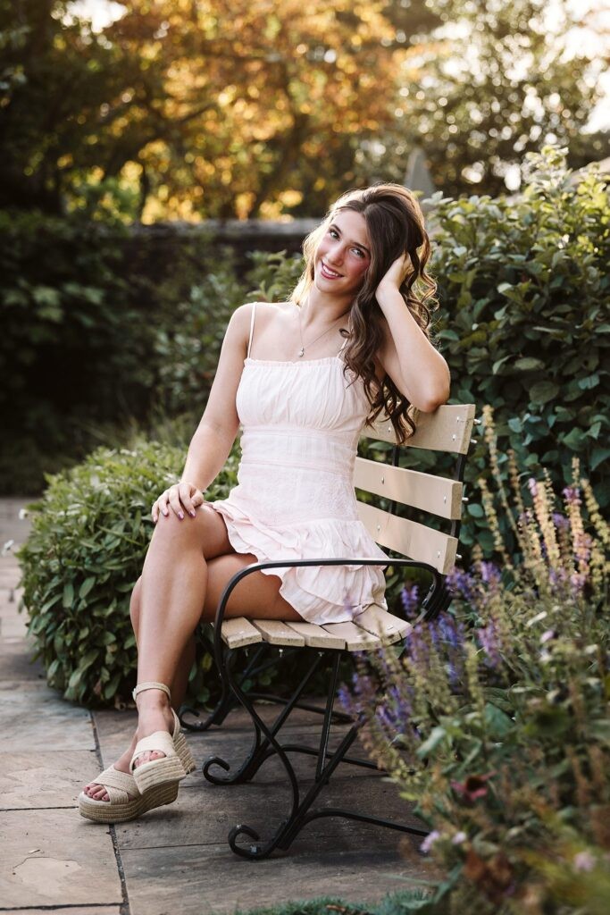 senior girl at Mellon park during golden hour
