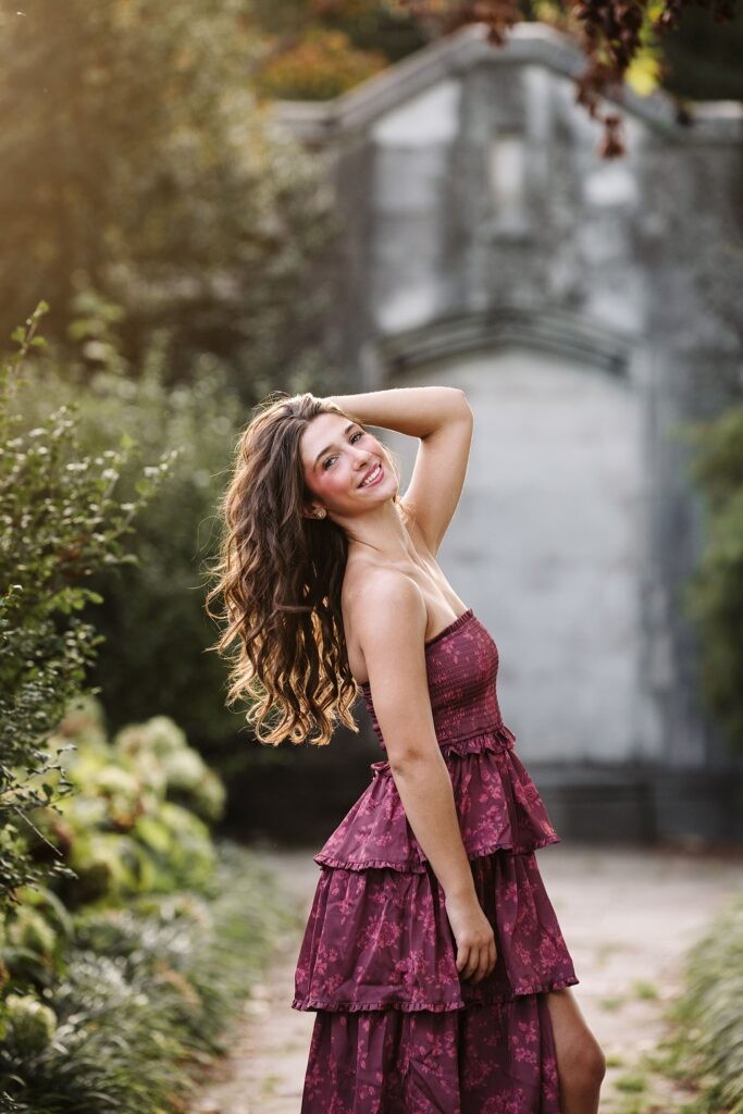senior girl at Mellon park during golden hour