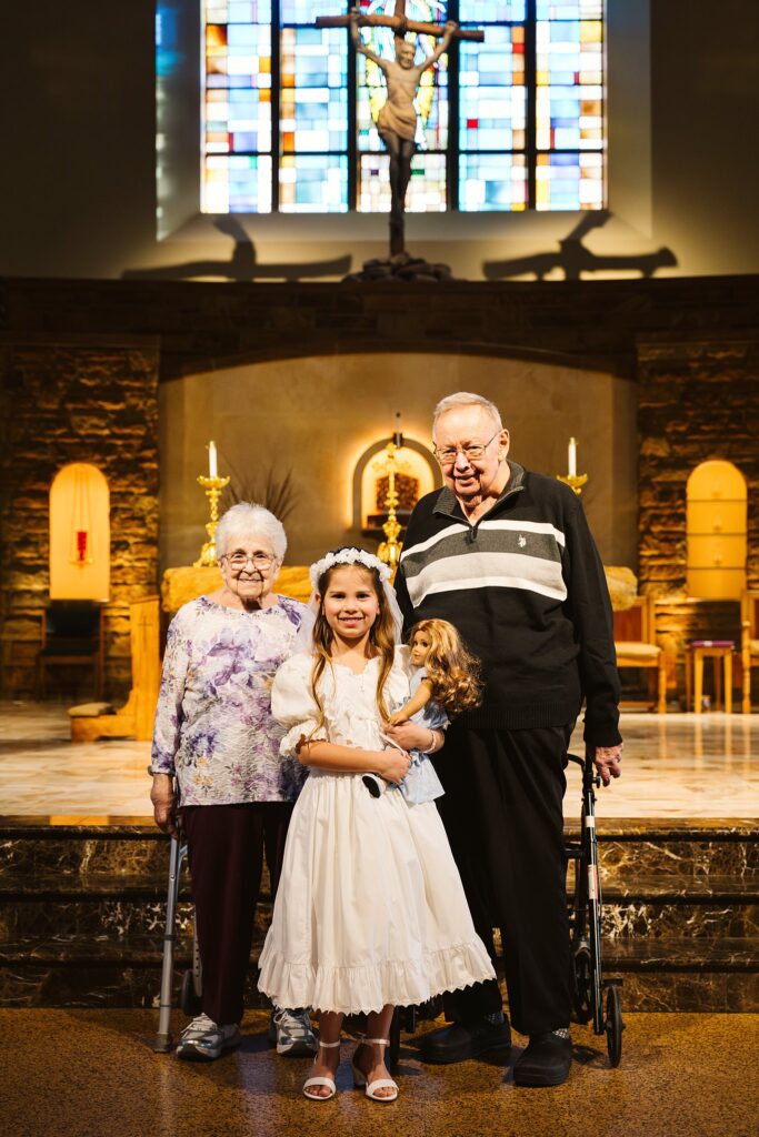 pittsburgh lifestyle family photography first communion dress