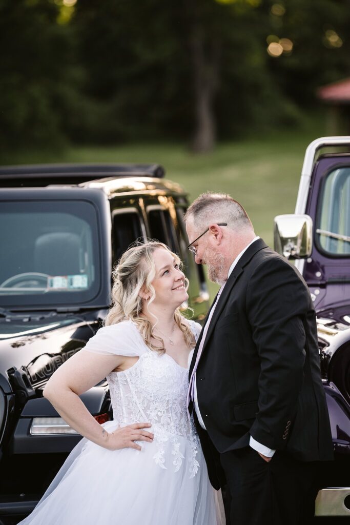 outdoor wedding couple portraits near Pittsburgh, PA