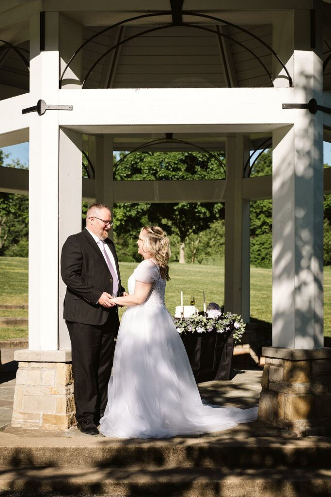 outdoor wedding couple portraits near Pittsburgh, PA