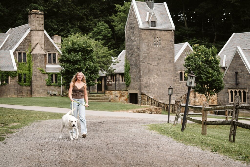 senior girl photos in Pittsburgh with dog