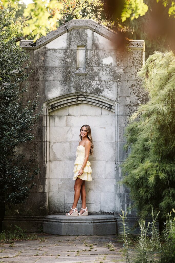 Pittsburgh senior photography session at Mellon Park