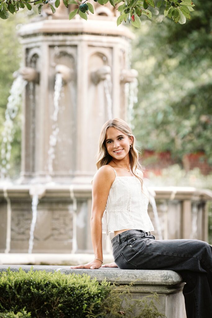 Pittsburgh senior photography session at Mellon Park